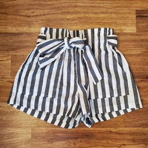 SHEIN Paperbag Shorts Size Small Chambray